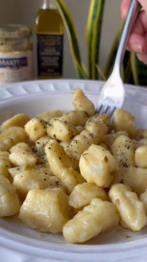 gnocchi (no text) _Moment