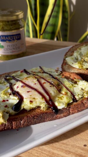 Martelli Pesto Eggs pesto eggs (no text) _Moment